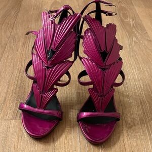 Authentic Giuseppe Zanotti wing heels